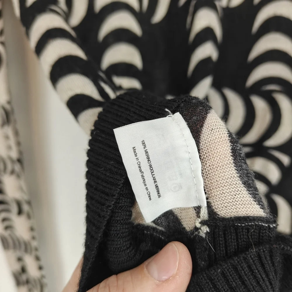 Tory Burch Black & Cream Graphic Wool Cardigan XS | Chic Button Front Statement